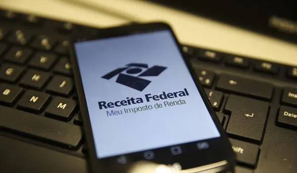 Receita Federal vai regularizar CPFs para pagamento do Auxílio Emergencial