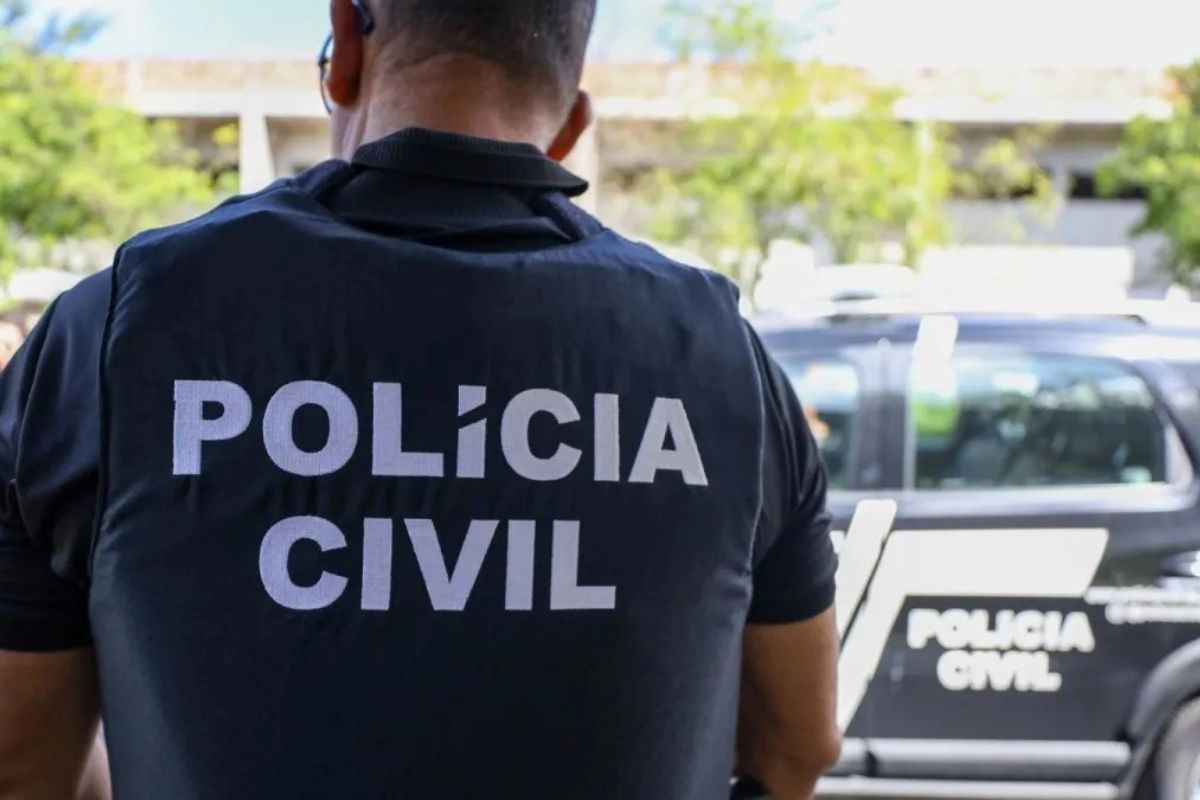 Suspeito de matar homem em frente &agrave; resid&ecirc;ncia &eacute; preso em cidade baiana. Foto: Ascom/PCBA