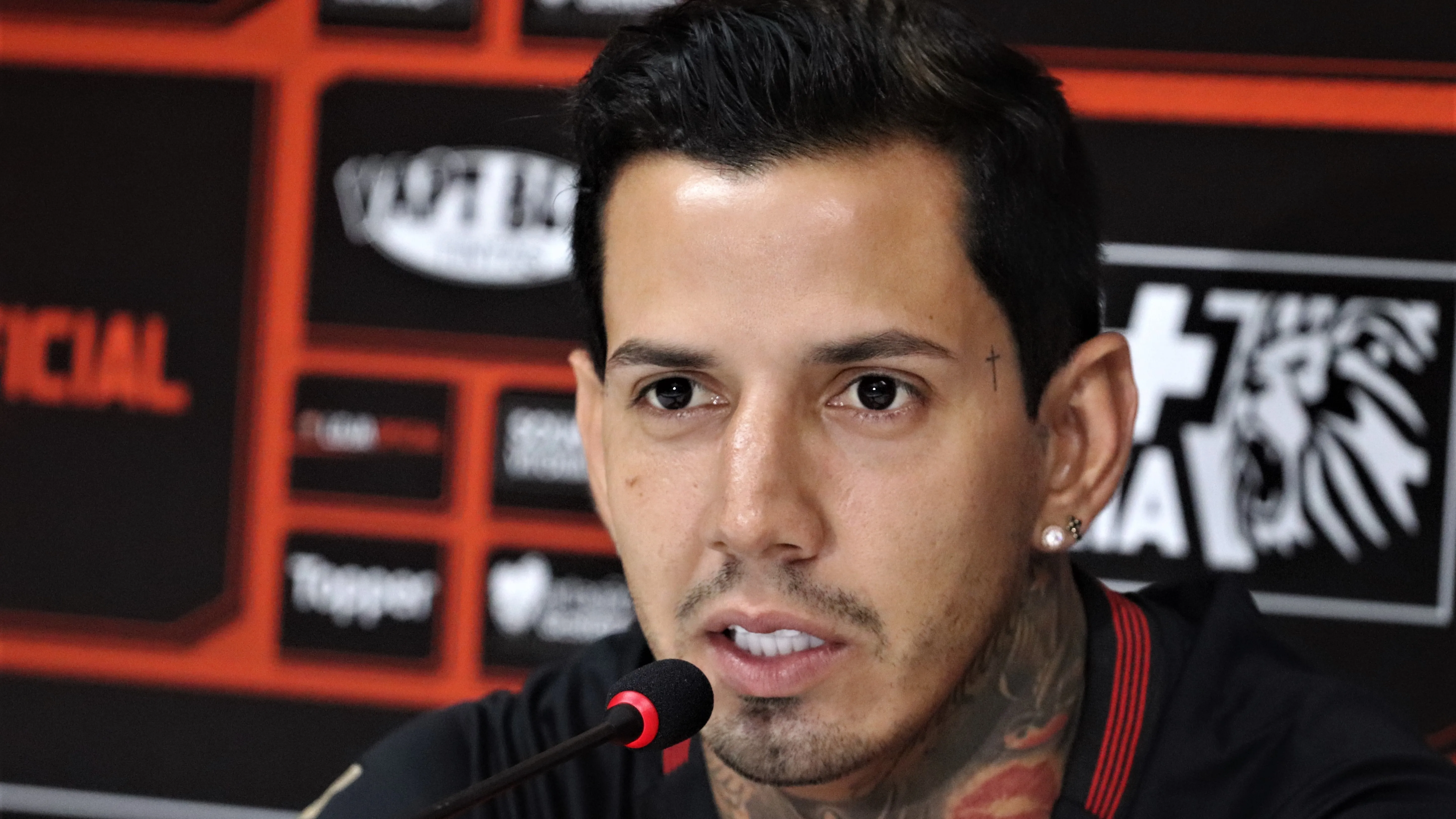 Juazeirense anuncia contratação de Victor Ramos, ex-Vitória