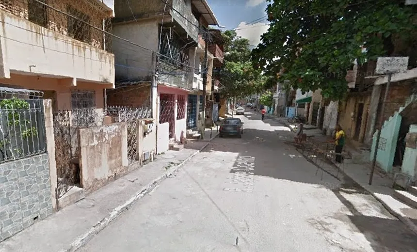 Polícia investiga triplo homicídio no bairro da Massaranduba