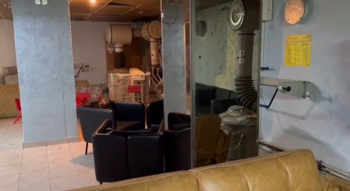 Bunker onde prefeito de BH e outros brasileiros passaram a noite | Foto: reprodução/vídeo