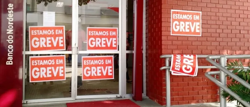 SEM ACORDO: Greve dos bancários completam 3 semanas, quase mil agências estão fechadas