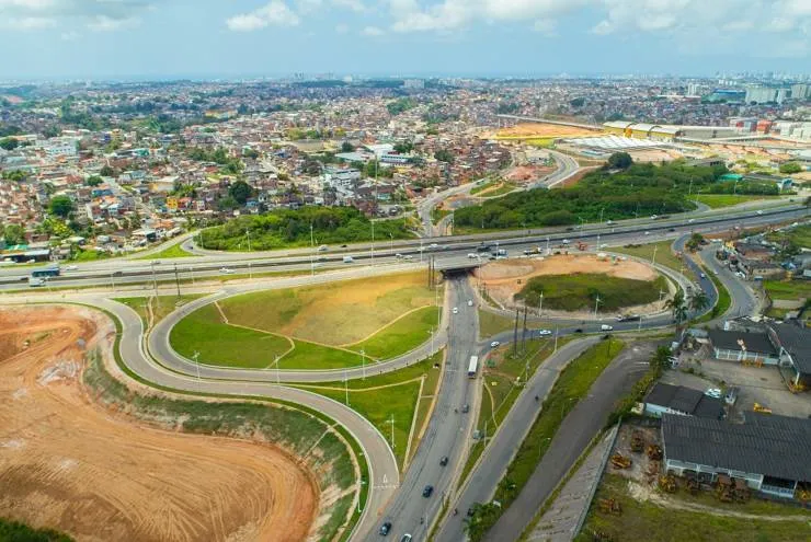 Governo entrega nova ligação entre a BR-324 e Estrada do Derba; confira mudanças