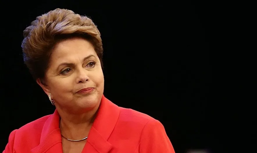 Dilma planeja troca em equipe ministerial recém-anunciada, diz jornal