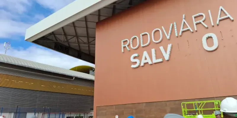 O prolongamento da nova rodoviária de Salvador faz parte das obras complementares do complexo de mobilidade da região do bairro de Águas Claras, onde o terminal está sendo construído/Foto: Yan Inácio 