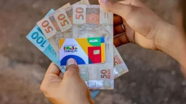 Bolsa Família do mês de outubro. Foto: Jeane Oliveira 