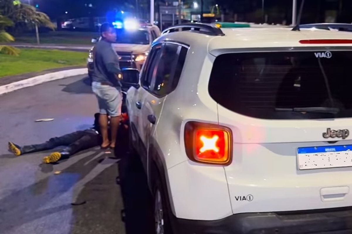 Acidente de tr&acirc;nsito no Cabula. Foto: Reprodu&ccedil;&atilde;o | V&iacute;deo/Al&ocirc; Juca