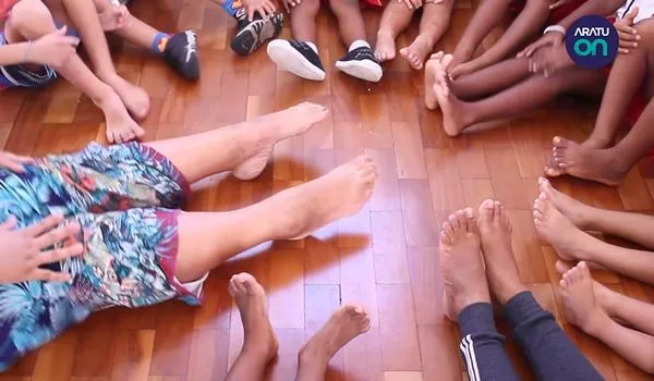 "Hoje é Dia de Preto" - Relembre a história da escola que aposta no método "decolonial" em Salvador