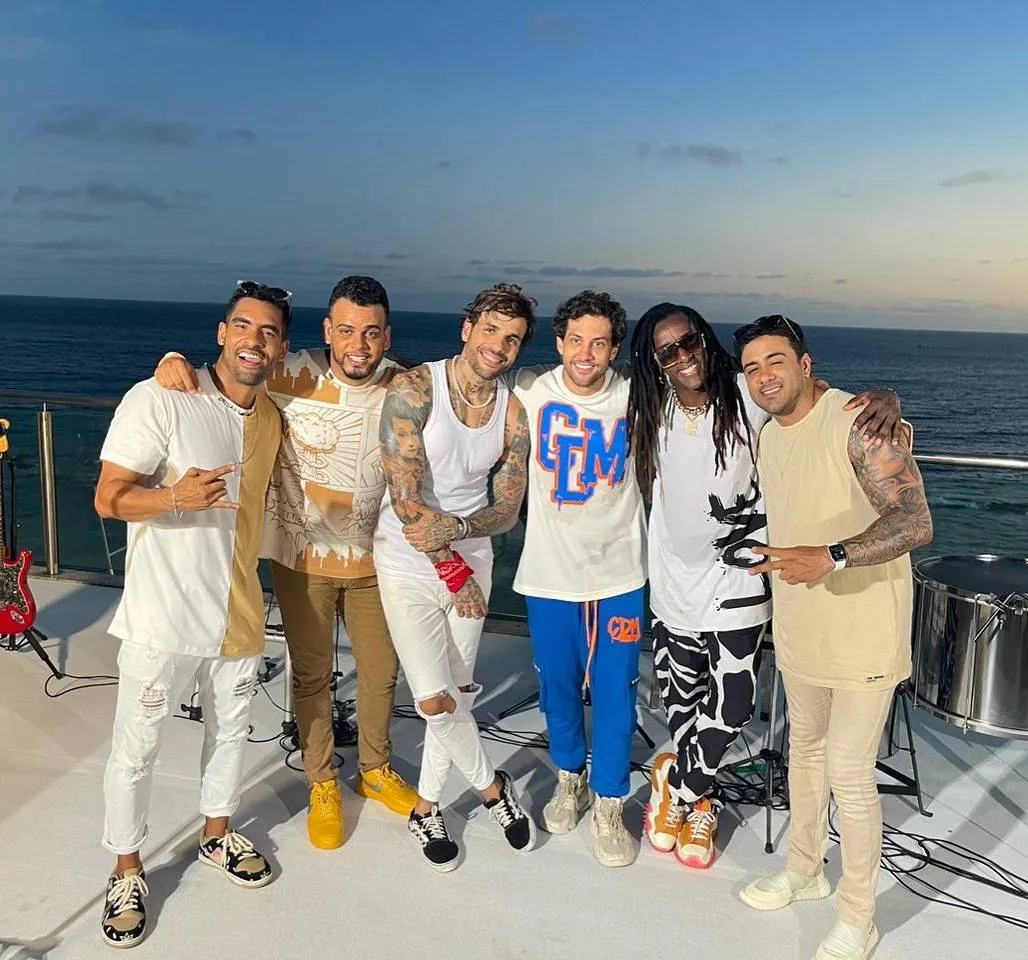 Jammil comanda show gratuito na Ponta de Humaitá com participações especiais