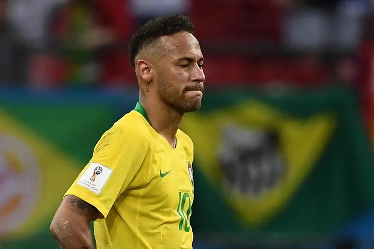 Vai pro Mundial? Álbum da Copa do Mundo deixa Neymar fora da Seleção Brasileira