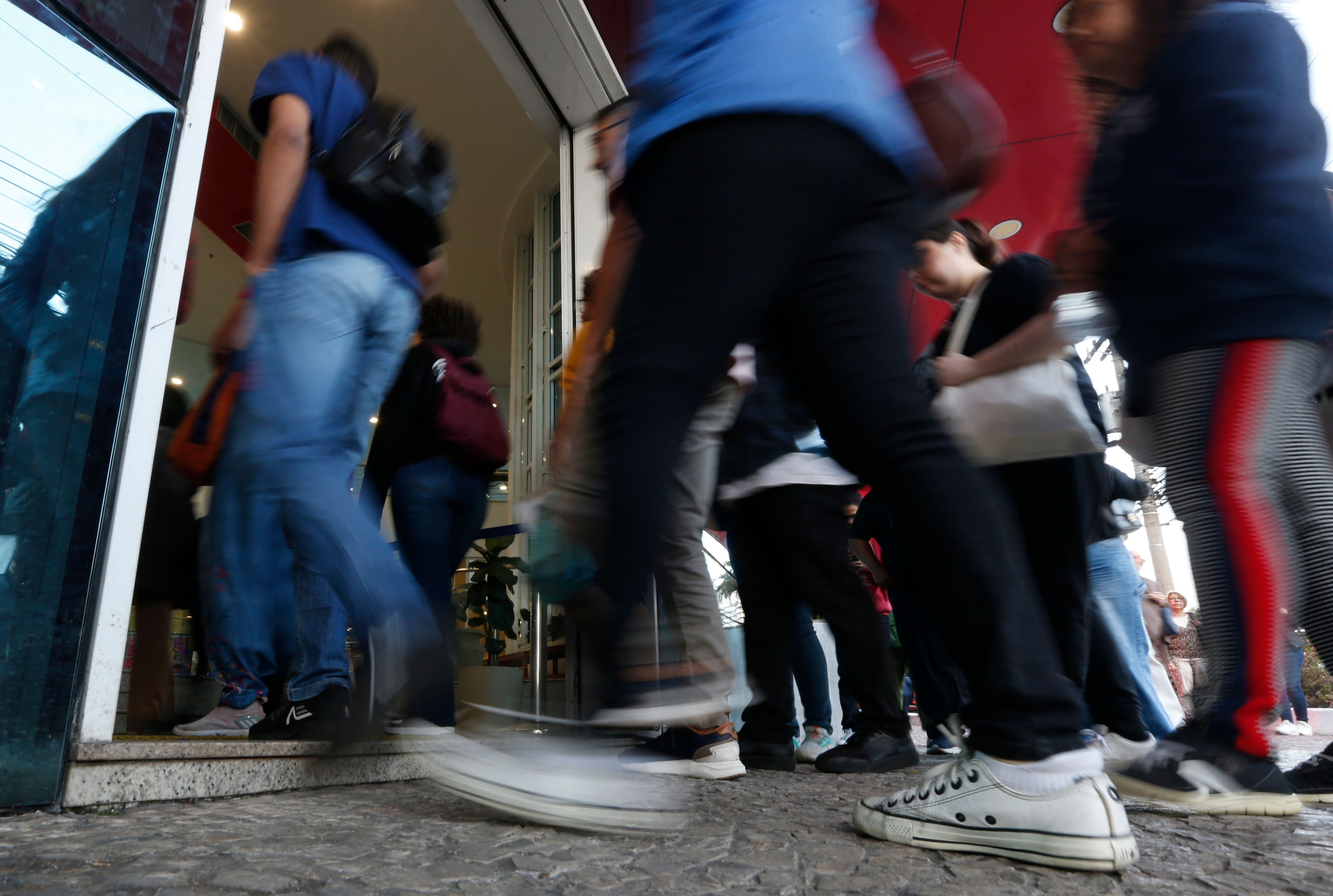 Os salários iniciais chegam a R$ 7,5 mil. | Foto: Agência Brasil
