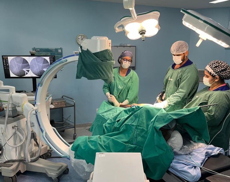 Cirurgia No Hospital Regional Da Chapada