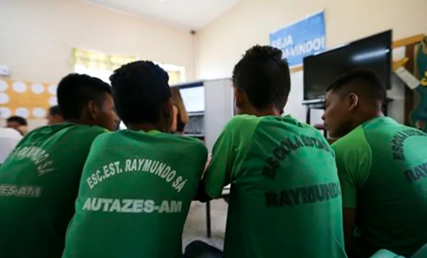 MEC suspende ordem de filmagens de alunos em escolas públicas