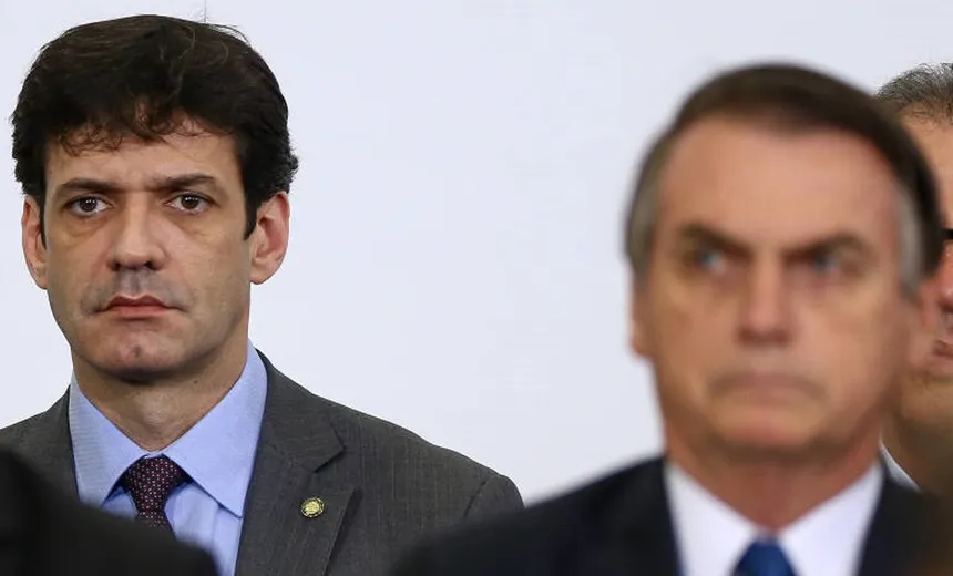 Ministro do Turismo é indiciado pela PF em investigação de esquema de laranjas do PSL