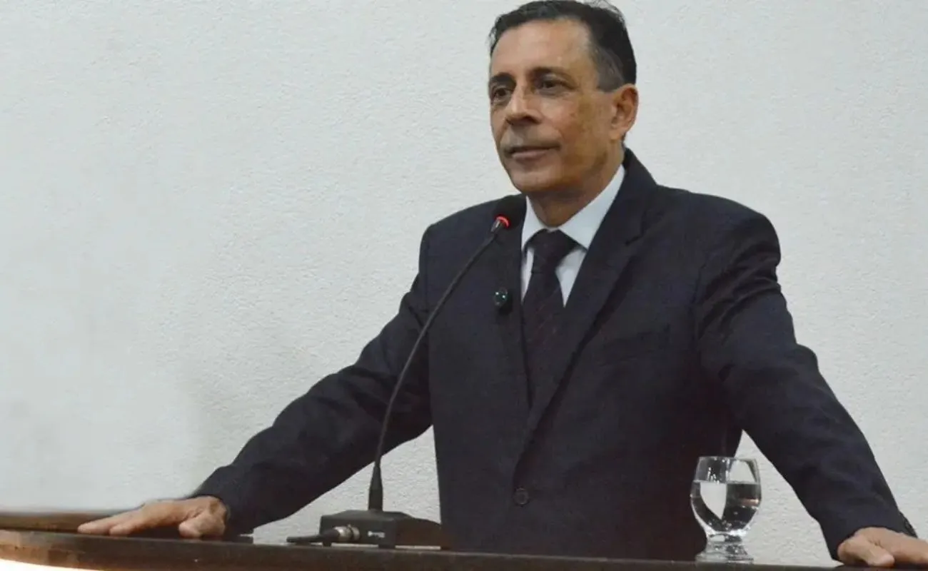 Após escândalo de HIV em Feira de Santana, secretário pede demissão