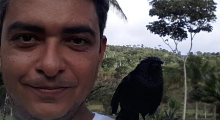 Cremado corpo de técnico do Inema morto em tentativa de assalto em Itapuã