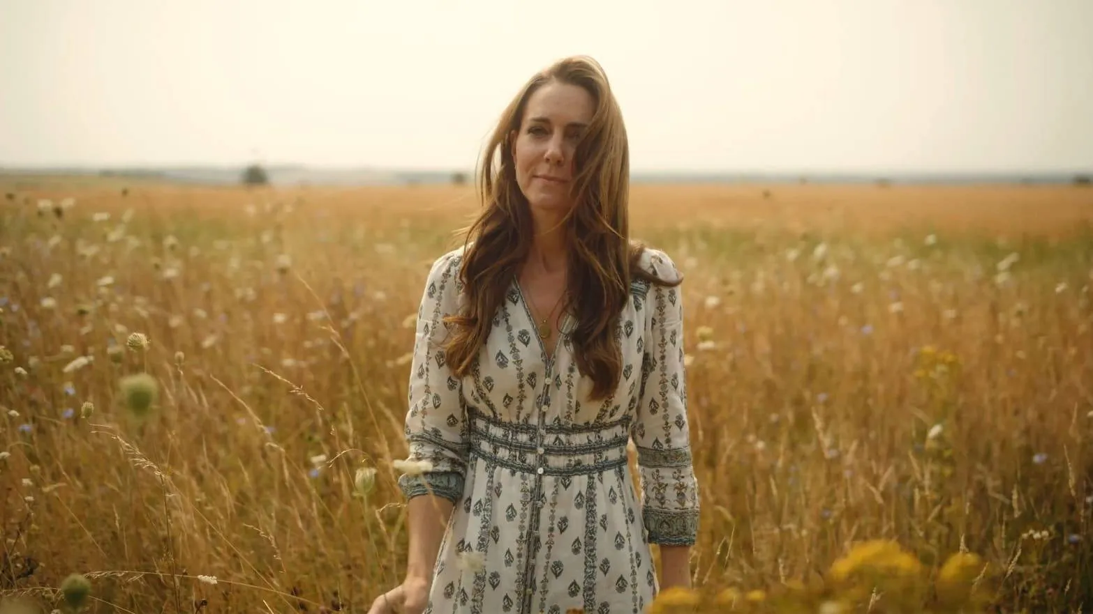Rainha não concedeu título de princesa a Kate Middleton por ela ser 'plebeia'; entenda