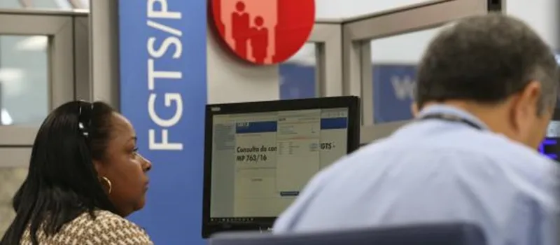 DINHEIRO NA CONTA: Caixa antecipa pagamento das contas inativas do FGTS para nascidos em dezembro