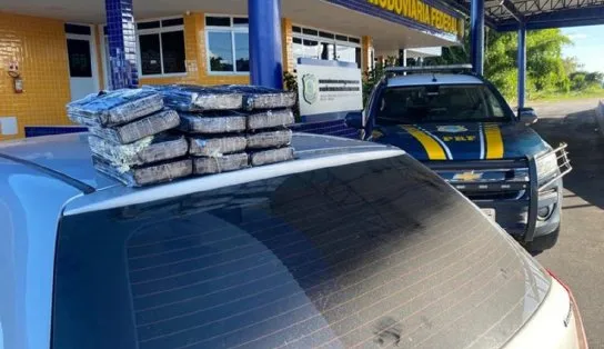 Polícia apreende cocaína escondida dentro de carro e prende dois homens por tráfico de drogas em Vitória da Conquista