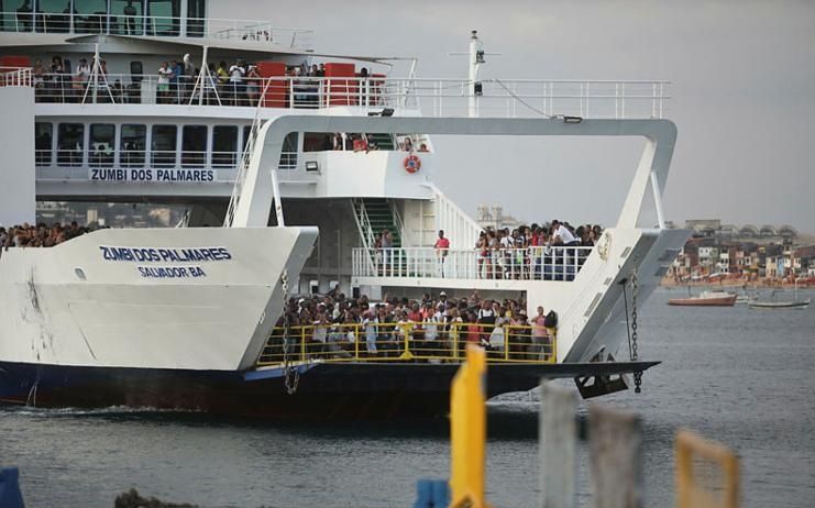 Ferry Boat: filas seguem intensas em Salvador e Itaparica no início da tarde desta terça-feira