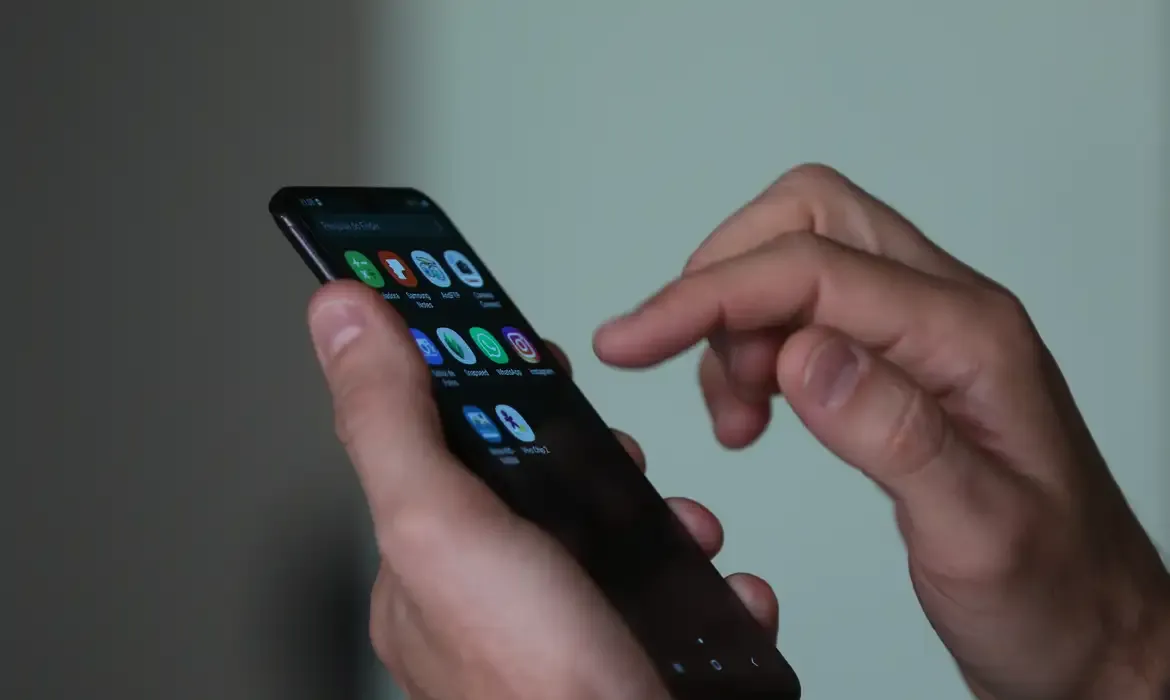 Leilão da Receita em Salvador tem iPhones, motos e mais; veja