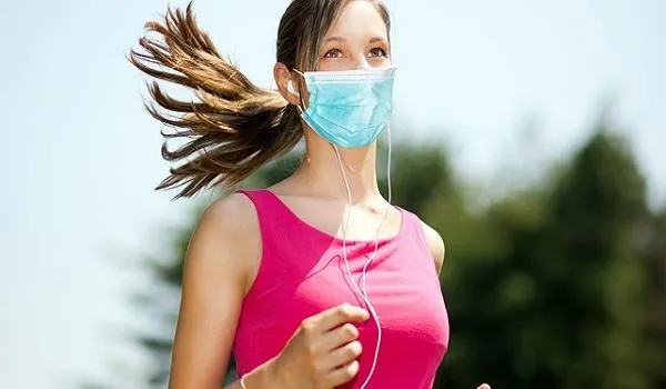 Novos tempos: o que muda na prática de exercícios ao ar livre com o uso de máscara durante a pandemia 