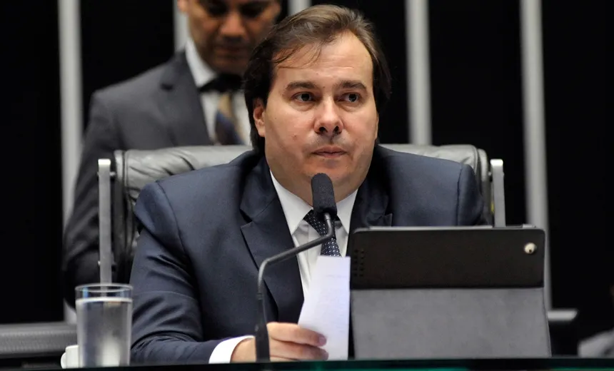 Maia cancela participação na Semana do Clima e almoço com ACM Neto