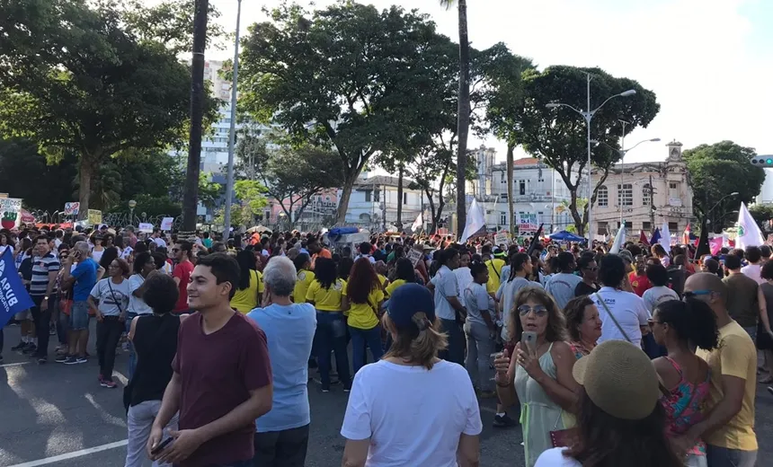 Greve Geral: manifestantes fazem segundo ato no Campo Grande nesta sexta-feira