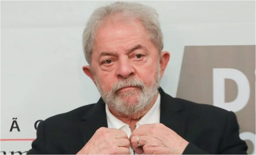 Lula preso leva PF a revezar agentes, atender militantes com presentes e vigiar drone; entenda