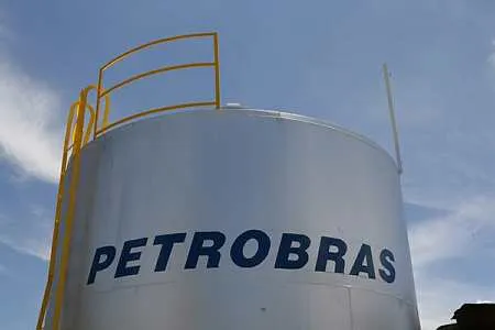 Greve dos petroleiros mantém perdas na produção da Petrobras