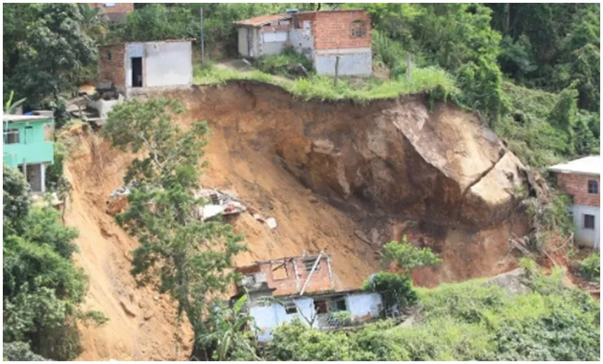 Sobe para 14 número de mortos em deslizamento no Rio de Janeiro