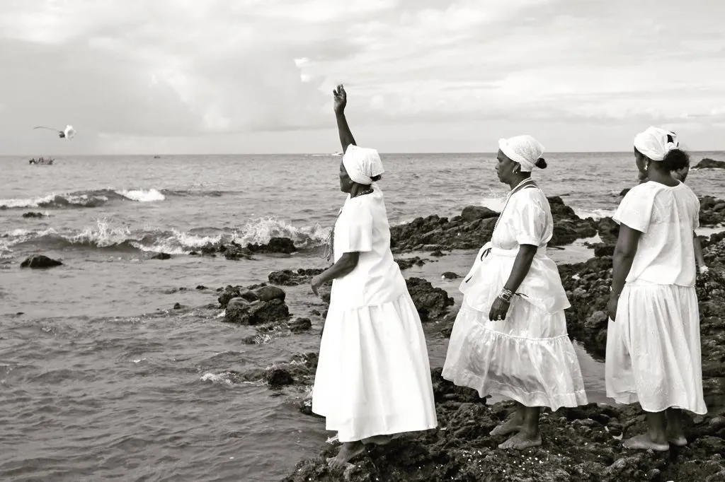 Exposição “Uma oferenda a Iemanjá” no Solar Rio Vermelho homenageia a rainha das águas