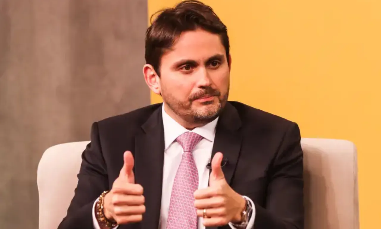 Ministro Juscelino Filho é denunciado pela PGR por desvios em emendas