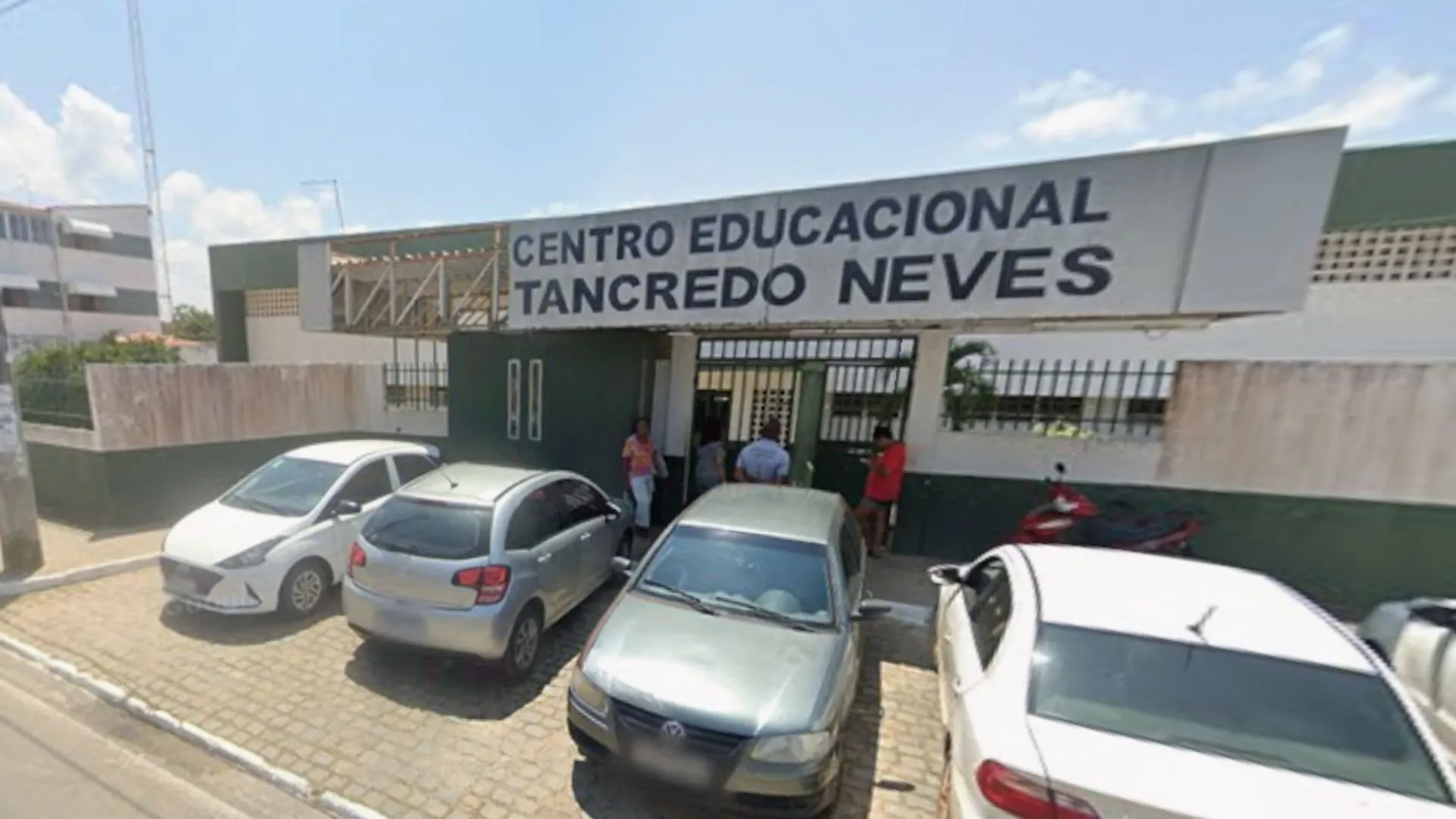 Aluno de 11 anos denuncia agressão dentro de escola na Bahia