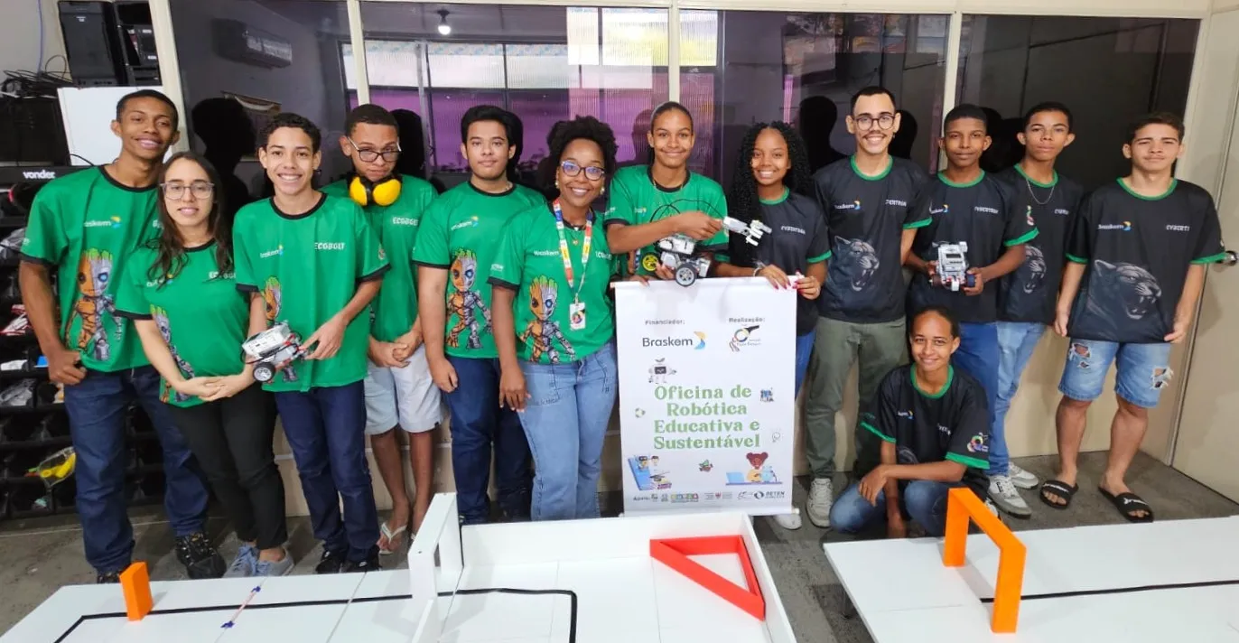 Estudantes de Camaçari participam de seletiva para Olimpíada de Robótica