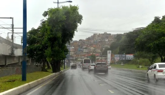 Réveillon em Salvador pode ter céu parcialmente nublado e chuvas isoladas; veja previsão