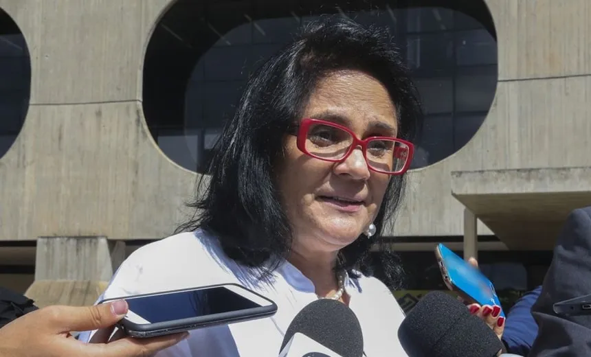 Futura ministra fala sobre visão de Jesus no pé de goiaba: “sofri abuso sexual”
