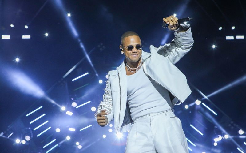 L&eacute;o Santana, conhecido como 