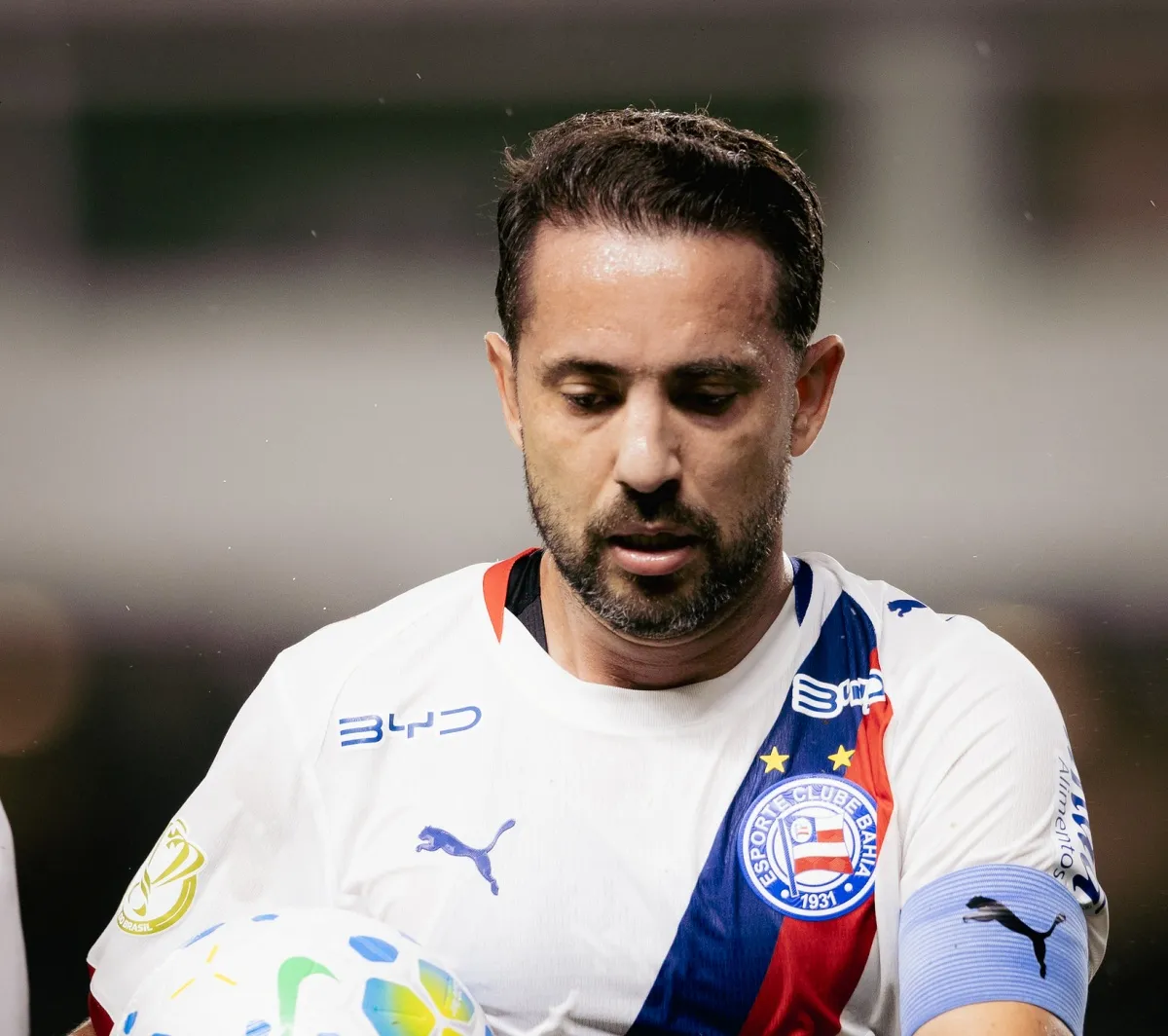 Everton Ribeiro