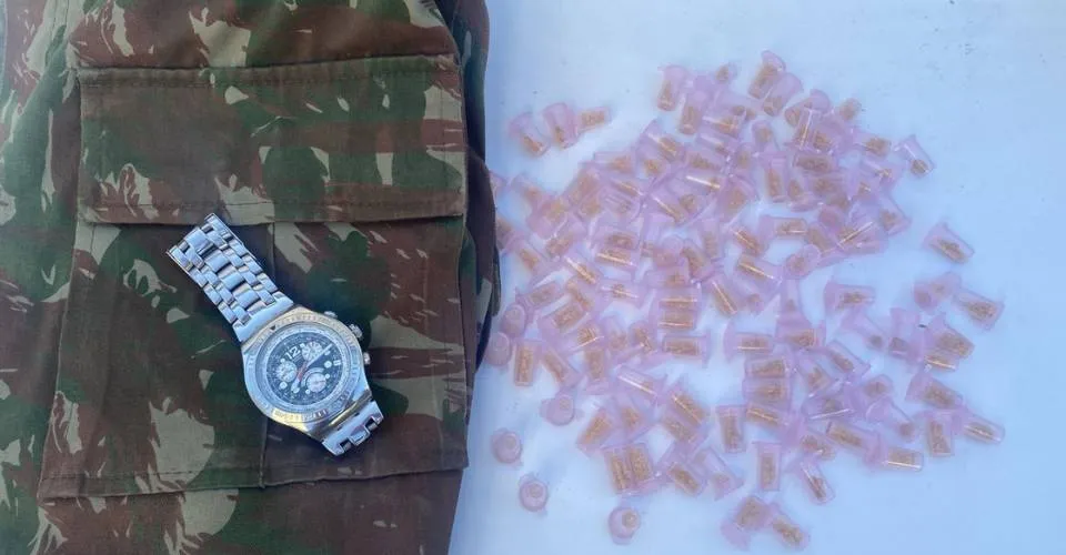 Homem é preso em flagrante com pedras de crack em Valéria
