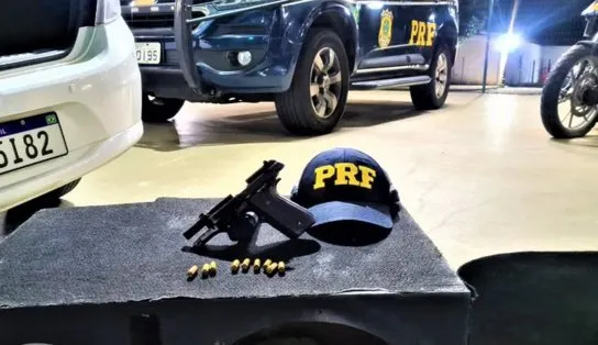 Homem é preso com pistola, munições e carregador escondidos dentro de caixa de som  no interior da Bahia