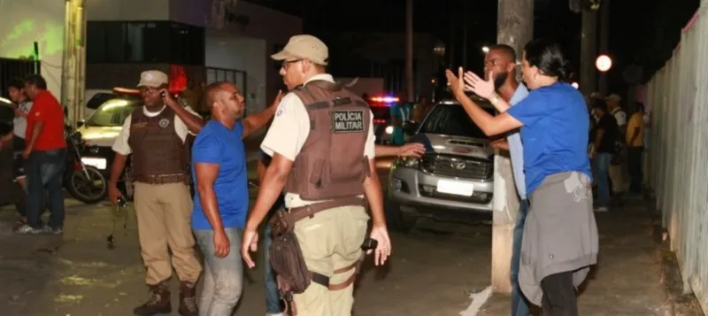 ‘MUVUCA’: Imagens mostram confusão entre militantes dos candidatos a prefeitura de Salvador; Assista: