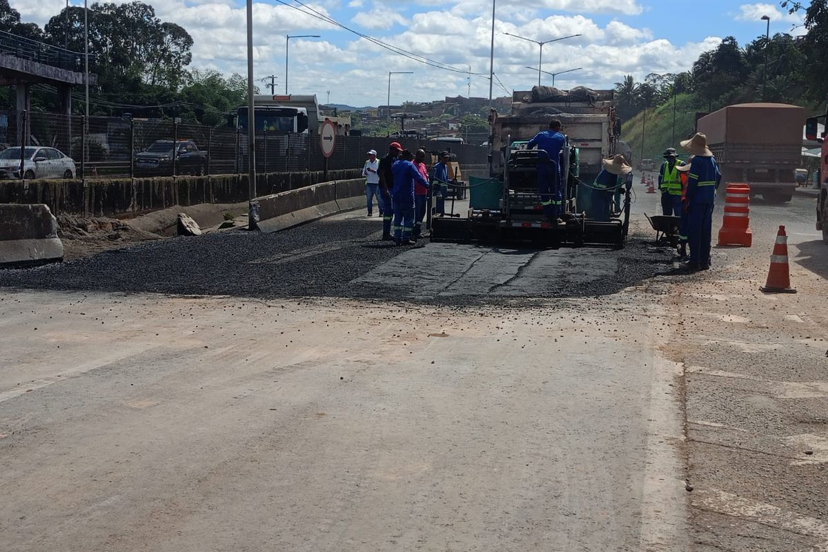 Tr&aacute;fego Na Br 324 &Eacute; Totalmente Liberado Ap&oacute;s Bloqueio Por Risco De Pista Ceder