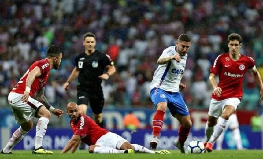 Bahia joga bem, mas perde invencibilidade diante do Inter na Fonte Nova
