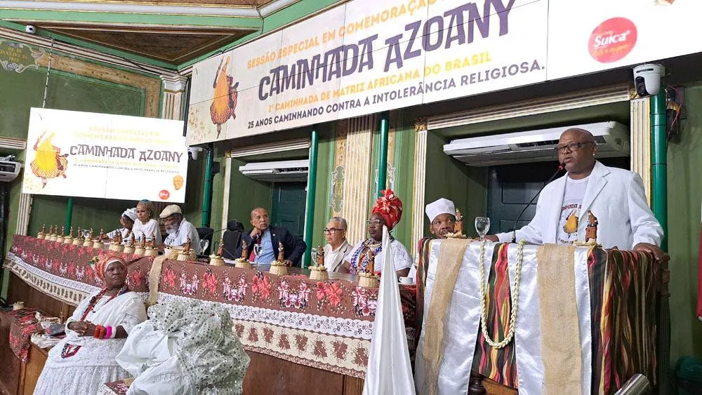 Vereador reúne comunidade negra para celebrar os 25 anos da Caminhada Azoany em sessão especial na Câmara de Salvador