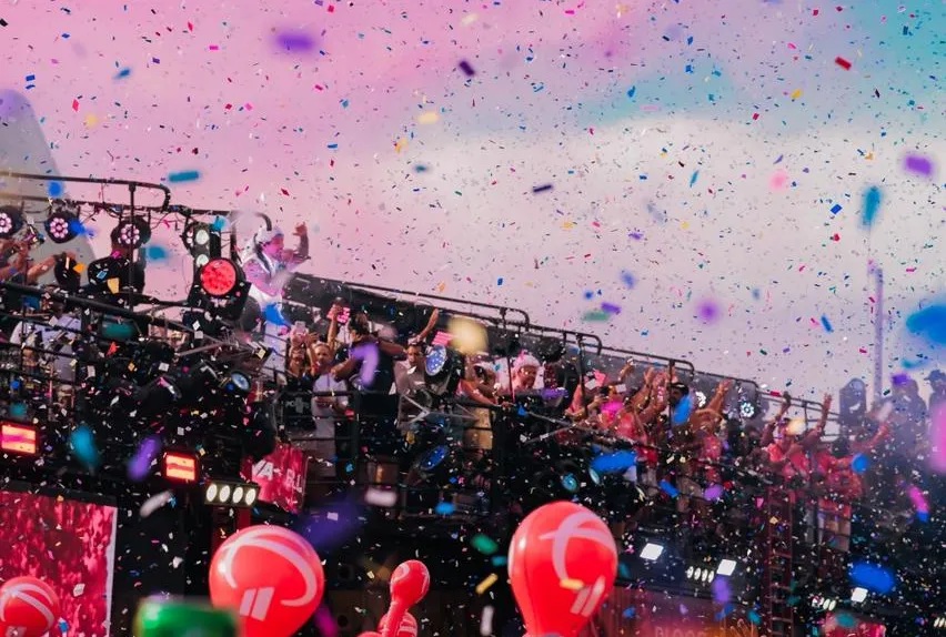 Artista baiano desponta como favorito ao Troféu Aratu Folia; votação vai até hoje!