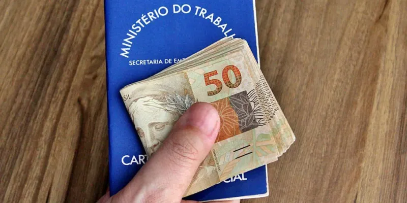 O 13º salário é um direito dos segurados e dependentes do INSS que, ao longo do ano, receberam auxílio/Foto: Reprodução
