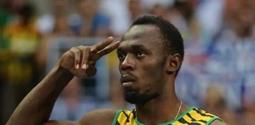 A CAMINHO DO RIO: Bolt se recupera de lesão e vence prova de 200m na Inglaterra