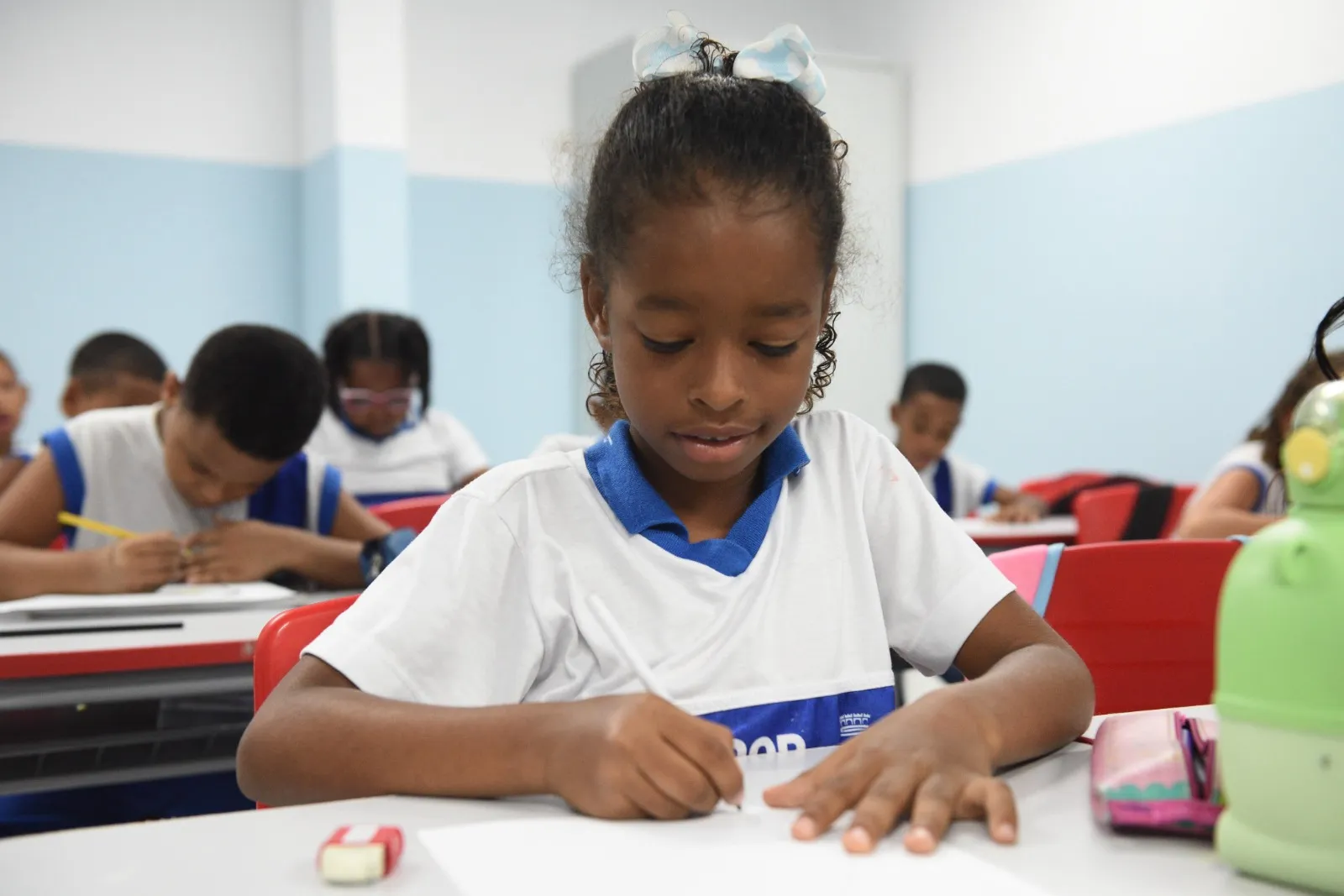 Salvador tem 4º maior crescimento na alfabetização entre capitais, diz MEC