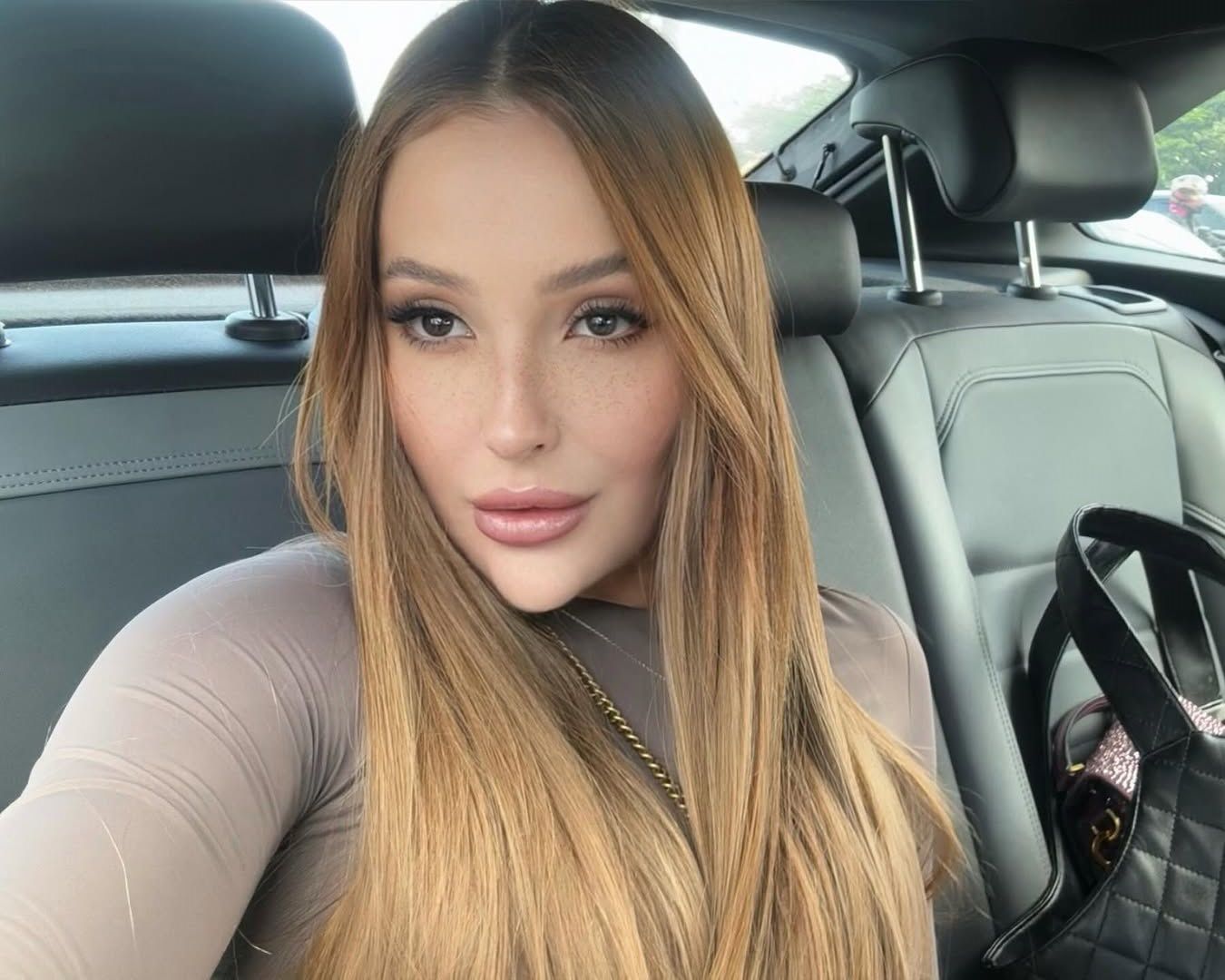 Suposta amante de Neymar diz não saber a paternidade do filho. Foto: Reprodução / @anyawuada